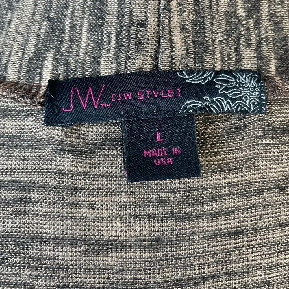 JW Styles Cardigan Sweater Size L EUC
